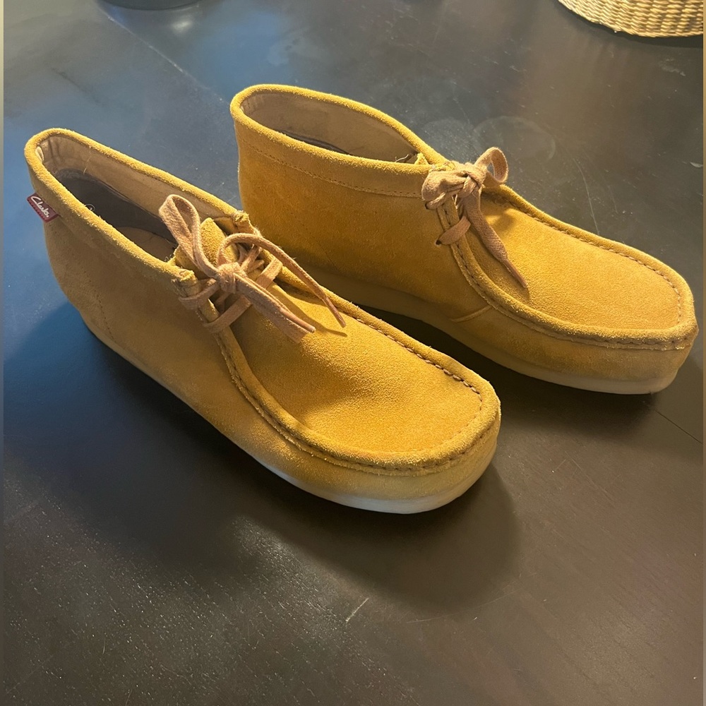 Men’s Clarks Wallabees Chukka Boot